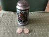 1 Bierkrug-Bundesschießen Feuerstutzen 1927 und 2 Silbermedallien Bundesschießen 1927 München