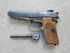 Halbautomatische Pistole CZ 52 im Kaliber 7,62 mm Tokarev mit Austauschlauf im Kaliber 9 mm Luger