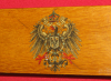 Alte Holzschachtel mit Wappen, Patriotische Schachtel