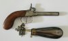 Deringer / Perkusion / cal.41 mit Pulverflasche
