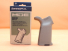 AR-15: Pistol Grip Magpul MOE (MAG415-FDE) Polymer Flat Dark Earth