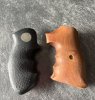 2 Paar Griffschalen Modell unbekannt