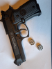 Umarex Beretta 92 FS CO2 Kal.177/4,5mm inkl. 32 CO2-Kapseln & Diabolos