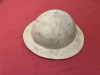 Britischer Stahlhelm Mk II – 2. Weltkrieg – sandfarbene Lackierung