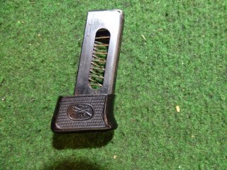 Bernadelli Mod. 60 - Magazin - Kal. 6,35 mit Verlängerung