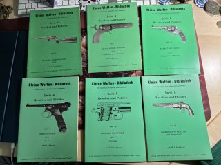 Lockhoven Kleine Waffen-Bibliothek, Konvolut 1, 6 verschiedene,