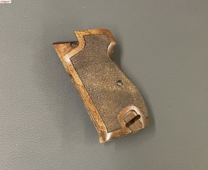 Nill-Griffschalen für halbautom. Pistole SIG P210