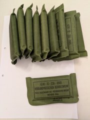 10 Verbandpäckchen der Bundeswehr aus 1964