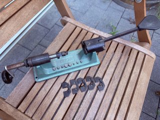 Hülsentrimmer RCBS incl Hülsenmundabdrehvorrichtung
