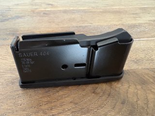 Sauer 404 Magazin – 3 Schuss – Medium (M) für .30-06, 8x57 IS, 7x64, .270 Win, 6.5x55 – Neuwertig!
