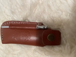 Damast Taschenmesser mit Schärfstab