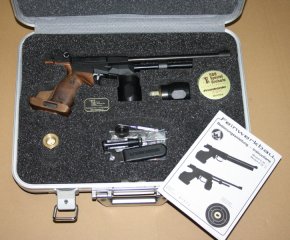 Match-Luftpistole Feinwerkbau FWB C25 im Kal. 4,5mm mit Zubehör im Koffer -WIE NEU-
