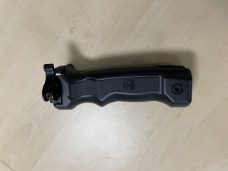 Griff m. Zweibein, Schnellspanner, UTG, Alu
