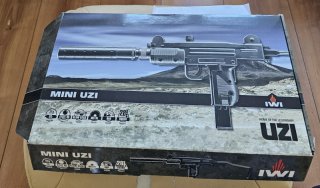 WI Mini UZI - 4,5 mm Stahl BB Co2 Blowback (P18)