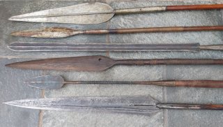 Konvolut 6x Antike Afrikanische Speere – Zulu, Masai, Kongo (19./20. Jh. Ethno Waffensammlung)