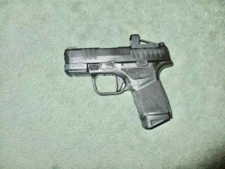 Springfield Hellcat Pistole, 9mm Para, HS, Mod. H11, mit Red Dot,