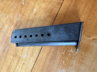 Magazin für Pistole Walther P38 original WK2 P38 v. U gestempelt