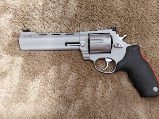 Raging Bull Cal.44 Magnum