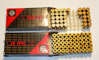 133 Hülsen .38 SPL, teils geprimed