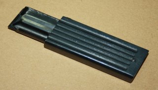 orig. 15er Magazin für ERMA EGM1 im Kal. .22lfb -GELEGENHEIT-