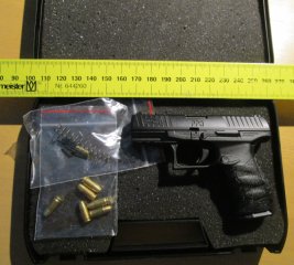 Miniatur Modell der Walther PPQ - 10 cm lang und voll zerlegbar, Maßstab 1:2