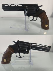 Browning BR9 – 9 mm R.K. – PTB 395 – Original Holzgriffschalen