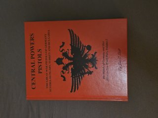 Buch "Central Power Pistols" von Jan C. Still