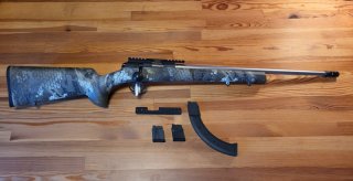CZ 457 Camo Stainless .22LR mit viel Zubehör.