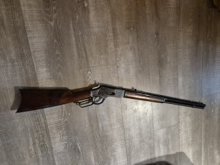 HEGE-Uberti 1873 .357 Mag 24" Achtkantlauf BuntgehärtetKlassiker im Top-Zustand