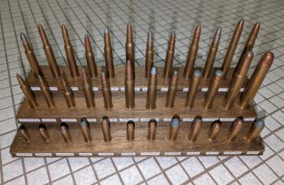 36 Dekopatronen u.a. .348 Win. Sup. .356 Win. .460 Wby. Mag. .577 N.E. .45 Colt