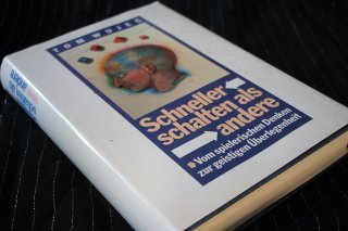 Schneller schalten als andere - Vom spielerischen Denken zu geistiger Überlegenheit Tom Wujec