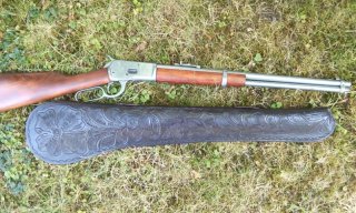 Scabbard und Winchester-Modell 92
