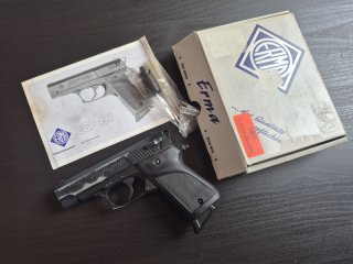 Erma EGP 490 alles dabei im Kaliber 9mm