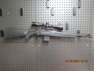 Mossberg MVP Patrol, Kaliber .223 Rem. 16,25" black Mit Nikon 3-9x50 Prostaff