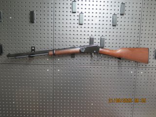 Henry UHR Kaliber .22 lr, Lauf oktogonal sehr gut!