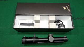 GPO SPECTRA™ 8x 1-8x24i Zielfernrohr mit Schiene