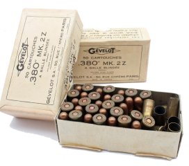 Kaliber .380 Webbley Revolver in der original Packung Sammlerpatronen