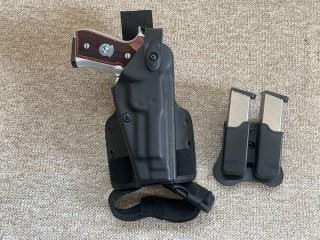 Safariland Holster Beretta 92 M9 + Magazinhalter