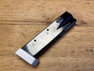 Magazin P226 X Five 9mm mit Aluboden silber