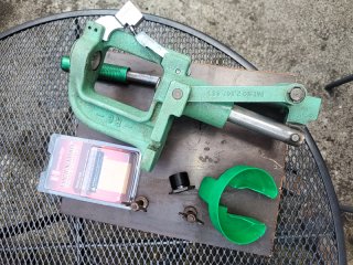RCBS Rock Chucker mit Hornady Lock-N-Load