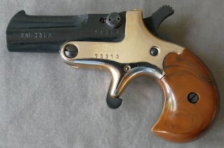 DERRINGER KALIBER .22 L.R. IN ZWEIFARBENOPTIK – TOP GELEGENHEIT