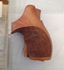 Pachmayr S&W K&L Frame RD Butt Holzgriffe