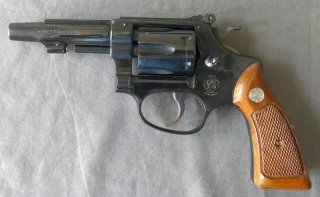 REVOLVER SMITH & WESSON KALIBER .22 WIN.MAG. – MODELL 51 – TOP GELEGENHEIT