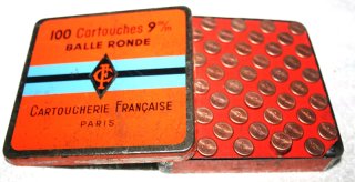 alte französische Blechschachtel mit 100 9 mm Randfeuerpatronen