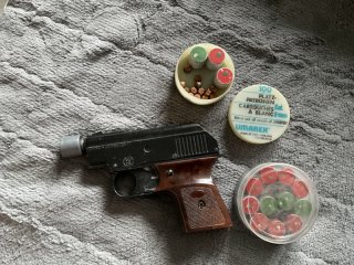 UMAREX PISTOLEcal.6mm.Flob.PL. mit Zubehör ! TOP !