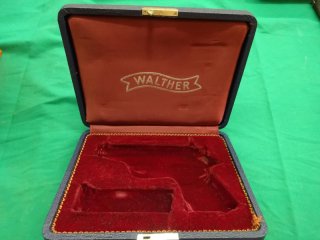Präsentationsbox für Walther PP oder PPK