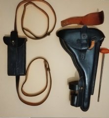 Holster p08 lang für Anschlagbrett und Magazintasche inkl. Reinigungsstab