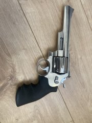 Revolver Smith & Wesson 629-3 44. Magnum