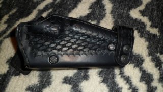 Safariland Holster " RECHTS" für S u W revolver bis 5"