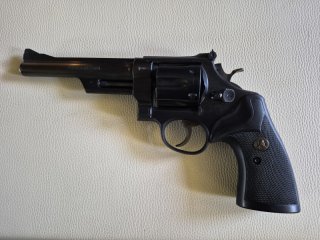 Smith & Wesson Revolver Highway Patrolman in .357 Magnum / . 38 Spezial